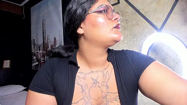 DarkReed online show from April 7, 8:32 pm