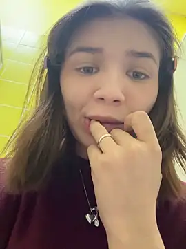 MilliDoll online show from February 27, 10:53 pm