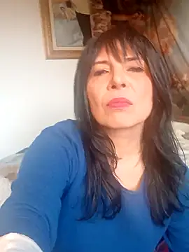 Snapshot of MadamBell chatting on March 3, 4:47 pm MadamBell online show from March 3, 4:47 pm