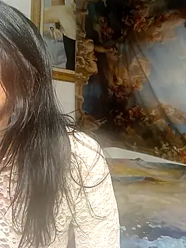 Snapshot of MadamBell chatting on March 29, 5:36 pm MadamBell online show from March 29, 5:36 pm