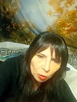 Snapshot of MadamBell chatting on March 31, 4:42 pm MadamBell online show from March 31, 4:42 pm