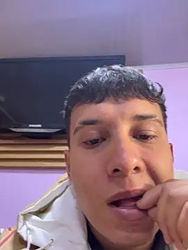 Jhony rayder online show from February 15, 8:41 pm