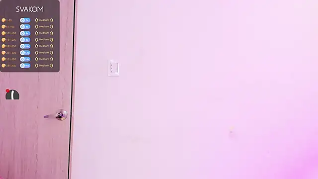 Violetta-foxx online show from April 16, 9:39 pm