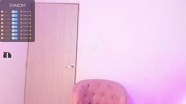 Violetta-foxx online show from April 15, 7:29 pm