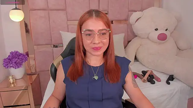 antonella moon7 online show from July 10, 4:01 am