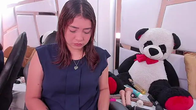 antonella moon7 online show from April 7, 4:36 am