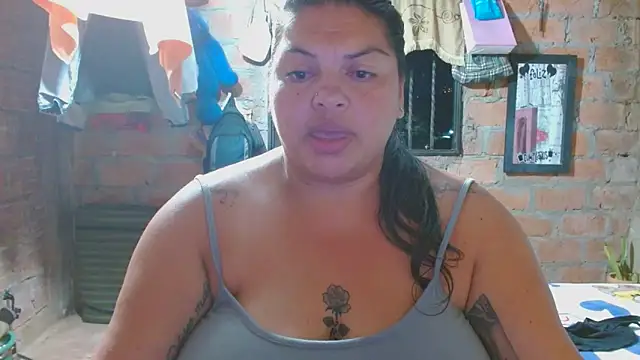 Juli Powl online show from March 8, 1:44 am