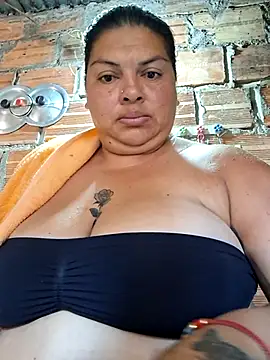 Juli Powl online show from February 26, 1:33 pm