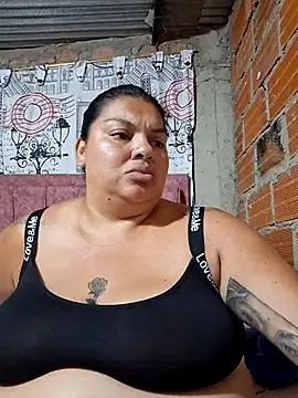 Juli Powl online show from March 10, 12:25 am