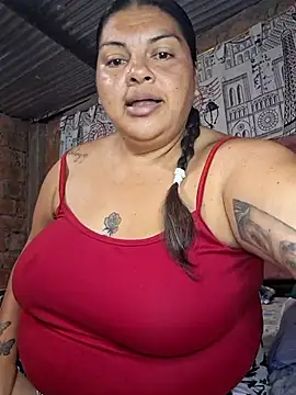 Juli Powl online show from April 11, 12:07 am