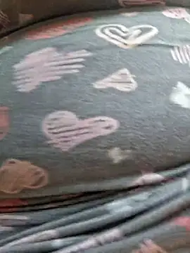 Juli Powl online show from March 22, 12:40 pm