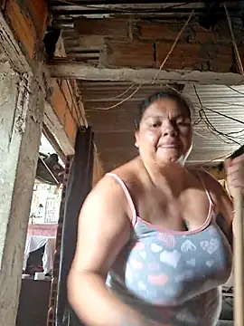 Juli Powl online show from April 6, 2:29 pm