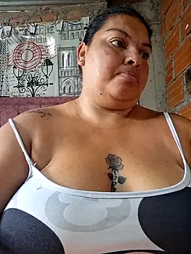 Juli Powl online show from March 3, 12:34 pm