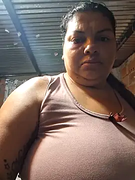 Juli Powl online show from April 16, 11:22 am