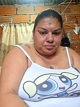Snapshot of Juli_Powl chatting on July 14, 1:17 pm Juli Powl online show from July 14, 1:17 pm