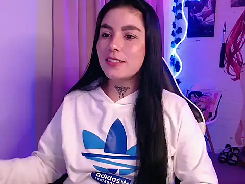 JanineRae online show from February 13, 11:05 pm