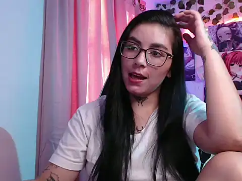 JanineRae online show from May 9, 9:51 pm