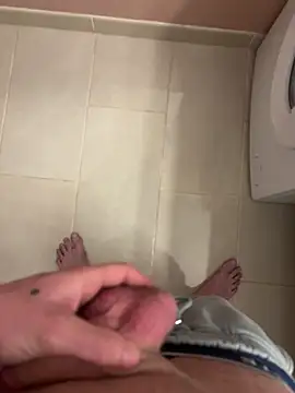 lechouilleur44 online show from March 13, 10:37 pm