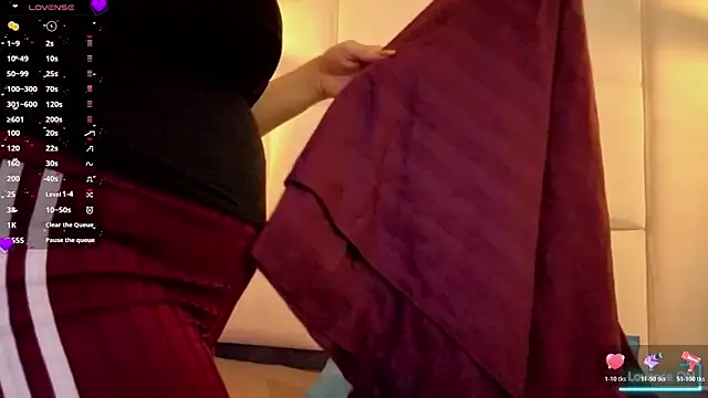 sara puerta   online show from March 14, 11:38 am