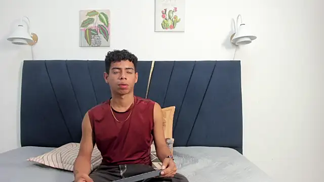 alexx cum18 online show from June 12, 5:54 pm