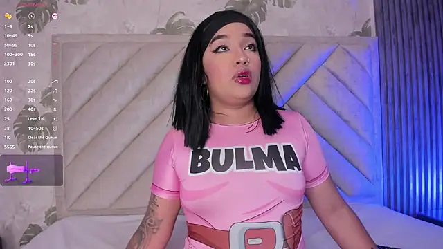 SarahRizof online show from March 5, 5:04 am