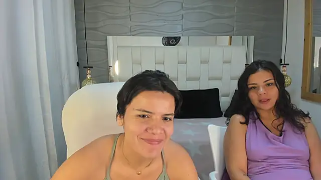 Veyra sereny online show from March 4, 10:50 pm