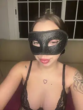 rosemistic online show from March 13, 7:08 pm