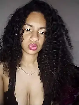 Snapshot of RizHoney chatting on February 13, 12:05 pm RizHoney online show from February 13, 12:05 pm