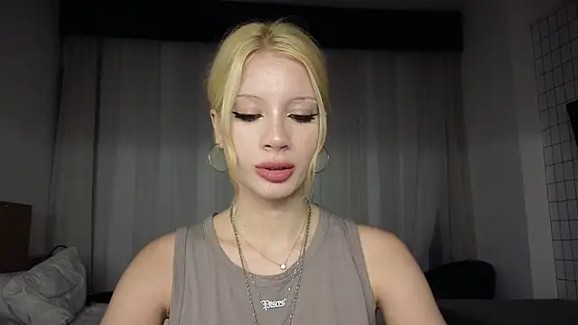 qualitybab online show from February 22, 10:22 pm