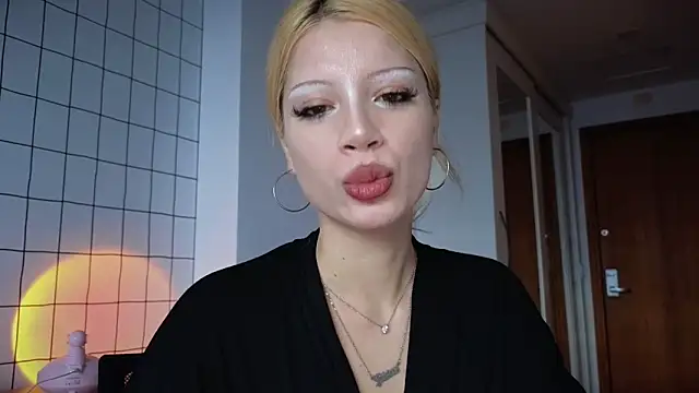 qualitybab online show from February 16, 8:07 pm