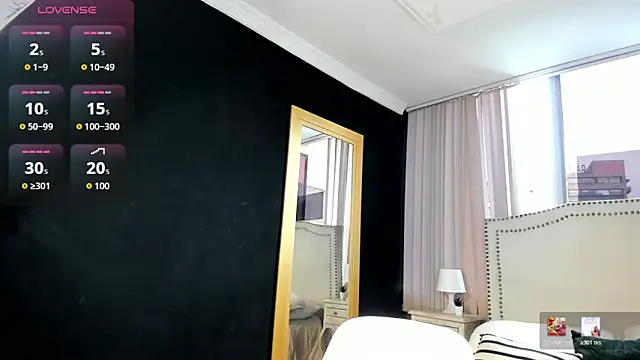 madii lenon online show from March 5, 7:43 pm