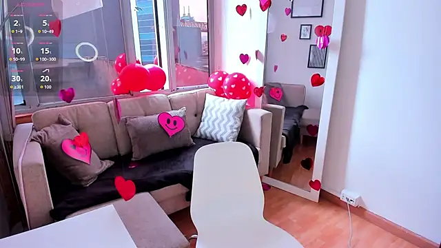 madii lenon online show from February 20, 7:49 pm