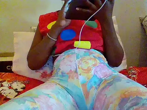 Snapshot of Malloti26 chatting on February 25, 7:25 pm Malloti26 online show from February 25, 7:25 pm