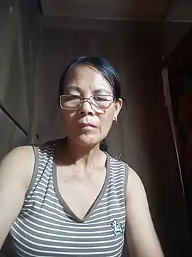 Snapshot of toyo_668 chatting on June 28, 4:57 pm toyo 668 online show from June 28, 4:57 pm
