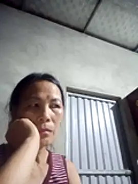 Snapshot of toyo_668 chatting on June 30, 12:49 pm toyo 668 online show from June 30, 12:49 pm