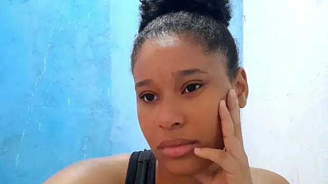 MadelynStamant online show from March 20, 12:39 pm