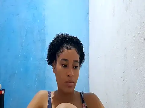 MadelynStamant online show from March 13, 12:43 pm