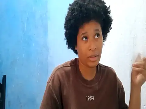 MadelynStamant online show from March 5, 12:13 pm