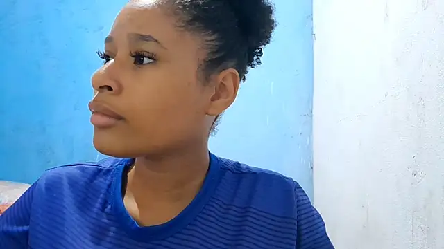 MadelynStamant online show from March 28, 1:12 pm