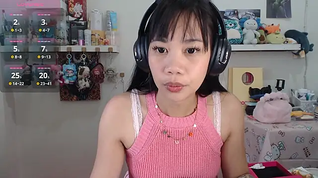 GloryKulikowski online show from March 18, 2:37 am