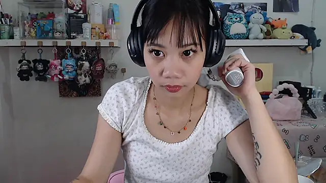 GloryKulikowski online show from March 16, 2:08 am