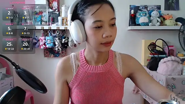 GloryKulikowski online show from March 26, 2:10 am