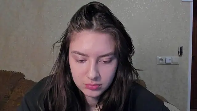 love lina muuur online show from March 1, 7:47 pm