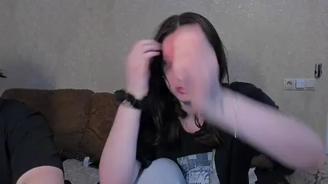 love lina muuur online show from February 19, 8:17 pm