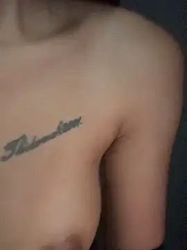 Alittleasaingirl online show from March 12, 12:05 am