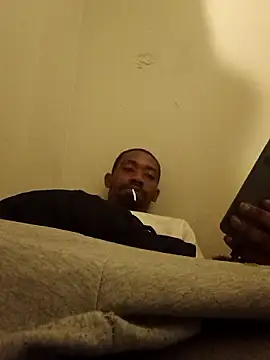 stressrliver88 online show from March 29, 8:21 pm