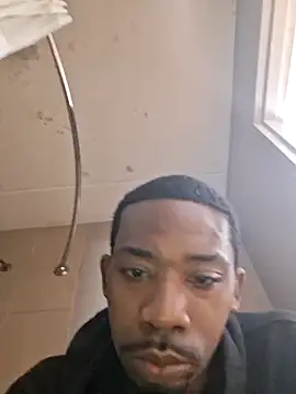 stressrliver88 online show from April 21, 3:29 pm