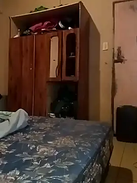 madgirl25 online show from February 27, 2:34 am