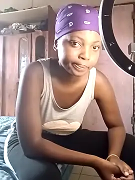 madgirl25 online show from February 25, 11:54 am