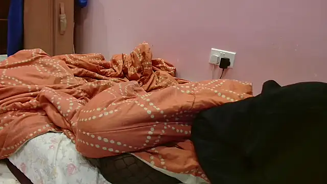 samkelo2013 online show from March 5, 5:59 am